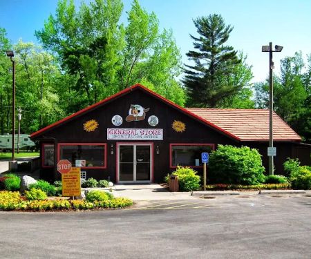 Dune Town Camp-Resort (formerly Yogi Bear's Jellystone Park)