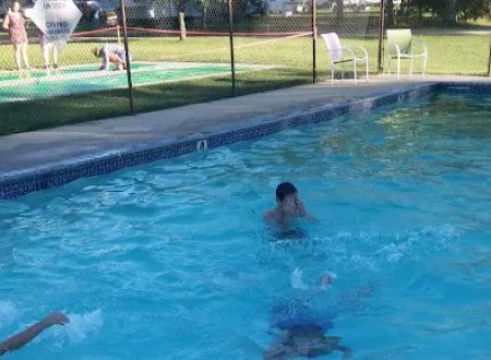 Henry's Landing Campground & Canoe Rental