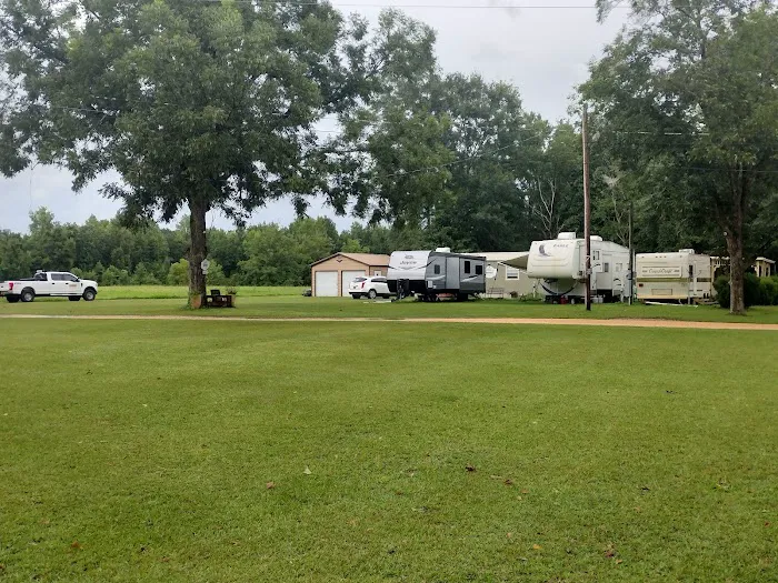 ZZ's Kozy Campground/RV Park Picture 3