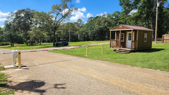 Trojan Station RV Park Picture 1