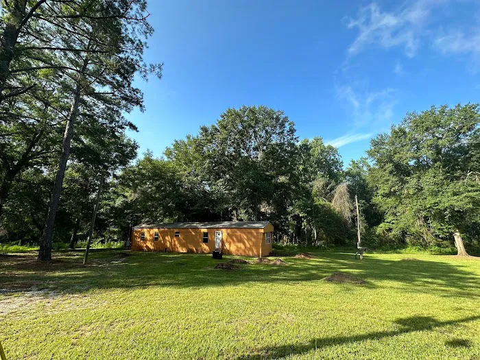 Clearwater RV & Mobile Home Park Picture 5