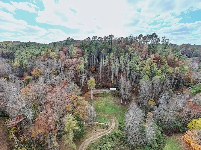 Private RV lot for rent Picture 6