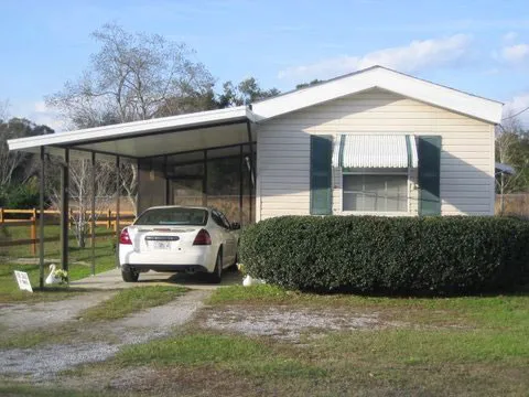 Rustic Acres Mobile Home Park Picture 2