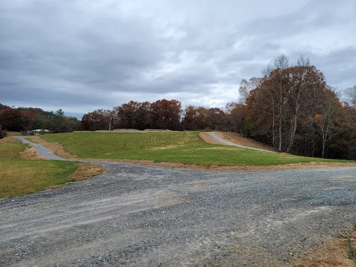 Rolling Meadows Family Campground Picture 5