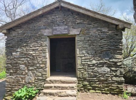 Blood Mountain Shelter