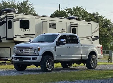 Palm Cove RV Village