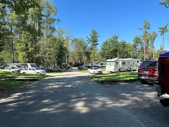 Spacious Skies Campgrounds - Belle Ridge Picture 1