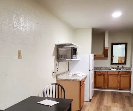 Bledsoe Forest Campground and Apartment Rentals