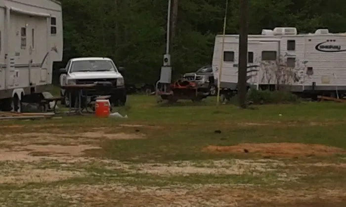 Alice's RV Park Picture 4