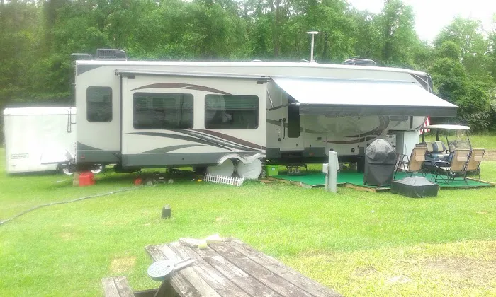 Alice's RV Park Picture 1