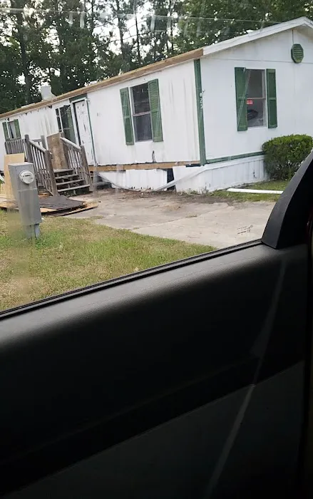 Park Ridge Mobile Home Park Picture 4