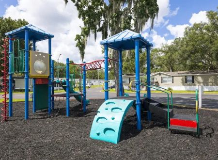Magnolia Circle Manufactured Home Community