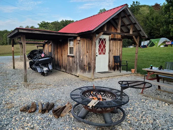 Smitty's Lodge Motorcycle Campground Picture 4