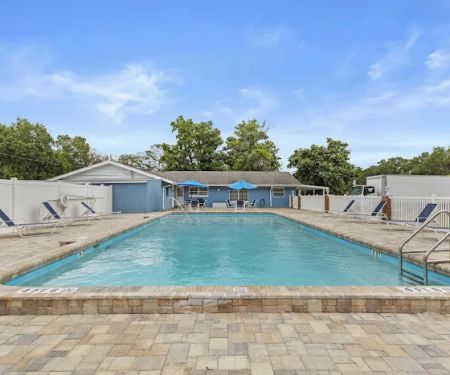 White Oaks Mobile Home Park