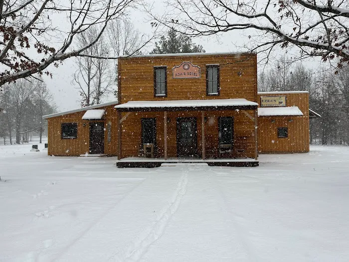 Pioneer Living RV Park Picture 4