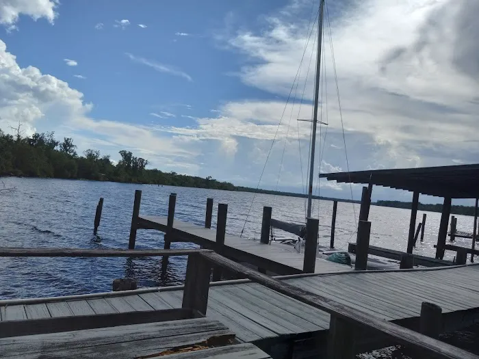 Half Shell Resort & Marina Picture 7