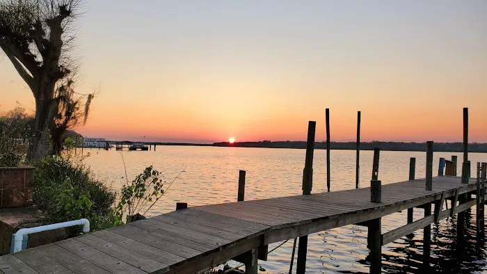 Lynch's Landing RV Park Picture 7