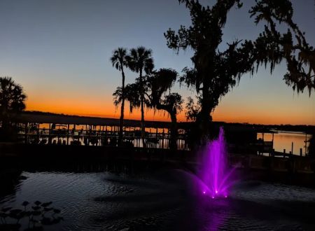Renegades On the River Park Reservations/ General Store