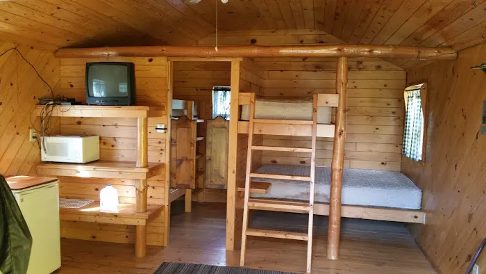 R and J Resort Campground Picture 2