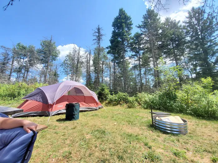 Spruce Hollow Campground Picture 7