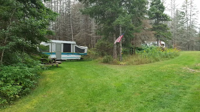 Spruce Hollow Campground Picture 5