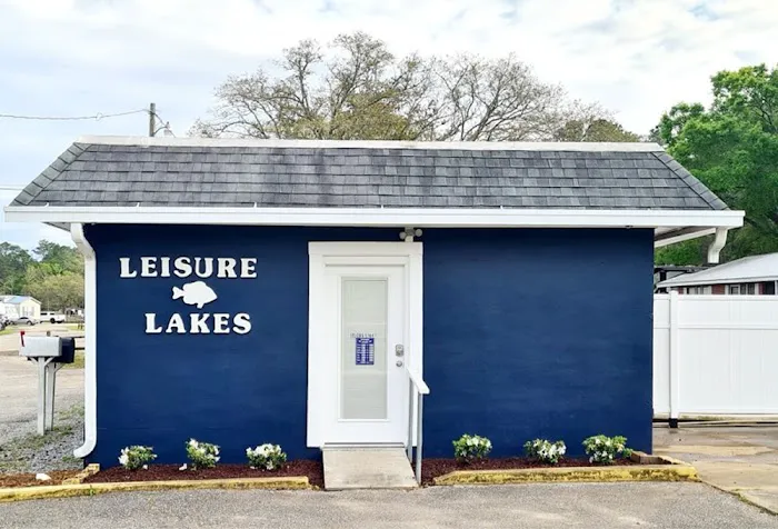 Leisure Lakes RV Resort, Pensacola Florida Picture 8