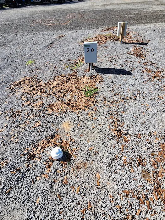 Tracy Edwards RV Park Picture 6
