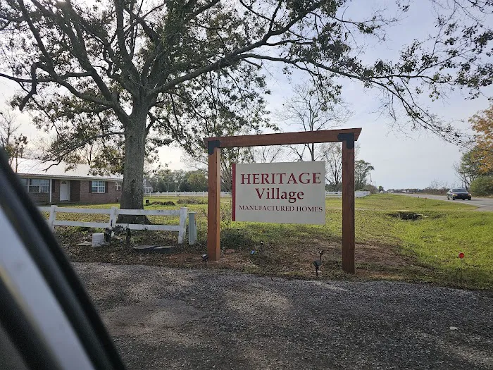 Heritage Village Manufactured Homes Picture 4