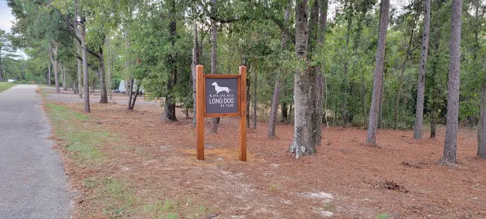 Long Dog RV Park Picture 3