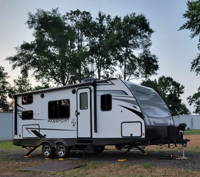 Wayside RV Park Picture 6