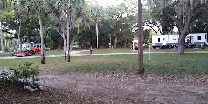 Inglis RV Parks aka Dumal Park Picture 10
