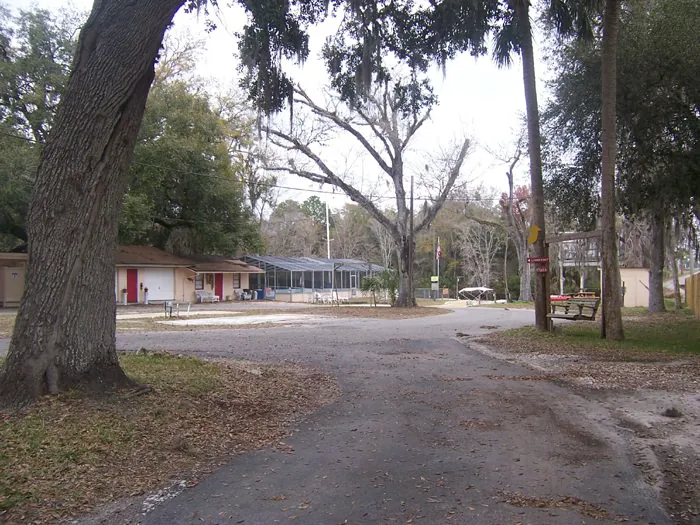 Big Oaks River Resort Picture 6