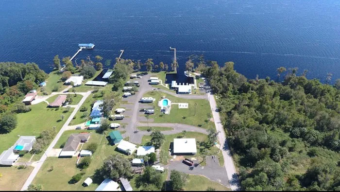Crescent Fish Camp, RV Resort & Marina | Outdoor Adventure Retreats Picture 2