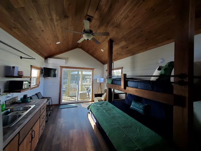 Crescent Fish Camp, RV Resort & Marina | Outdoor Adventure Retreats Picture 3