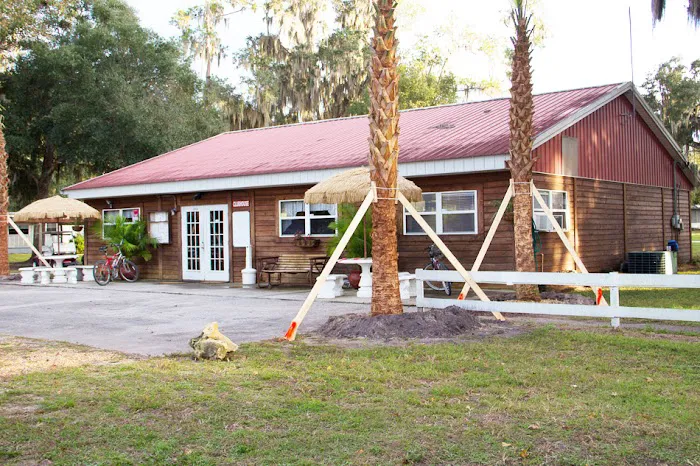 Lake Bryant MH & RV Park Picture 8