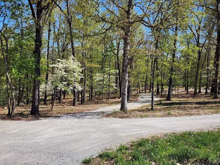 Dogwood Escape RV Park Picture 6