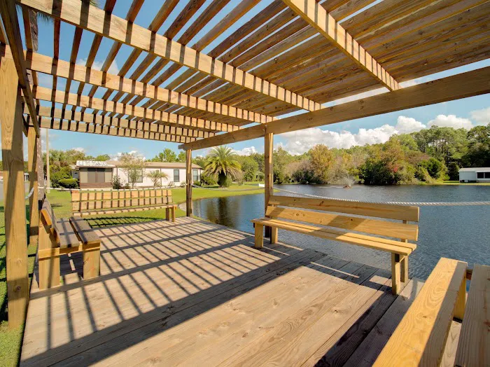 Crystal River Village Picture 5