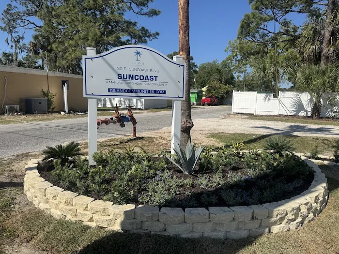 Suncoast MH & RV Resort Picture 3