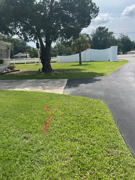 Imperial Gardens Mobile Home Picture 7