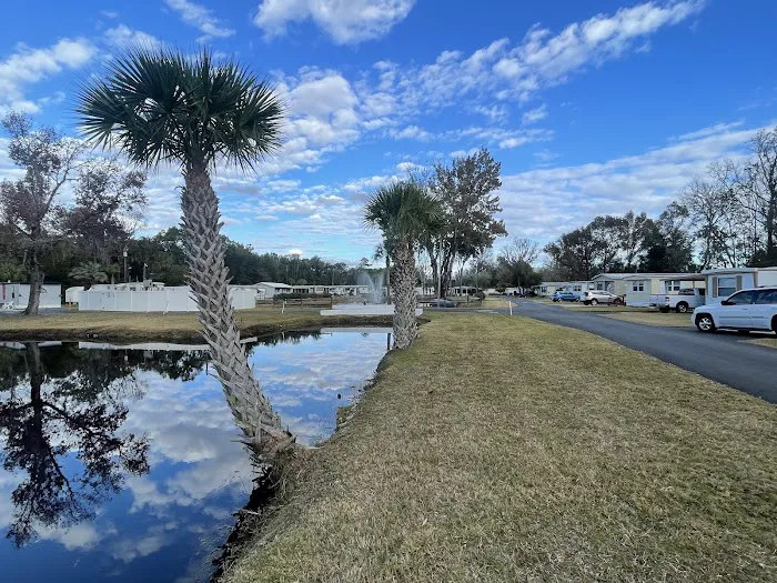 Imperial Gardens Mobile Home Picture 4