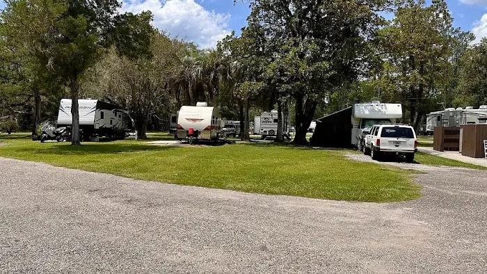 Big Tree RV Park Picture 10