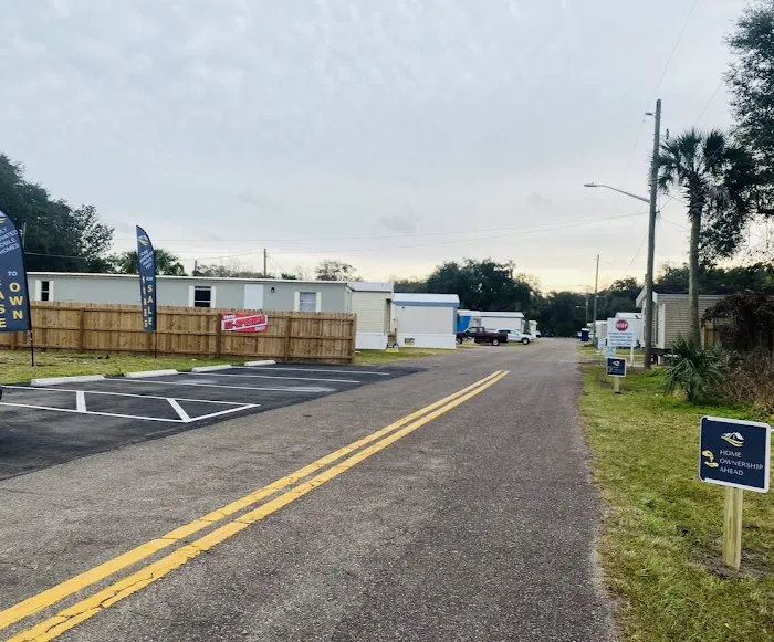 The Oaks at Panama Park Manufactured Housing community Picture 1