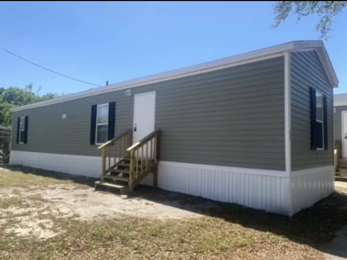 The Oaks at Panama Park Manufactured Housing community Picture 6