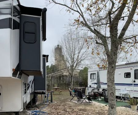 Lazy Lake RV Park
