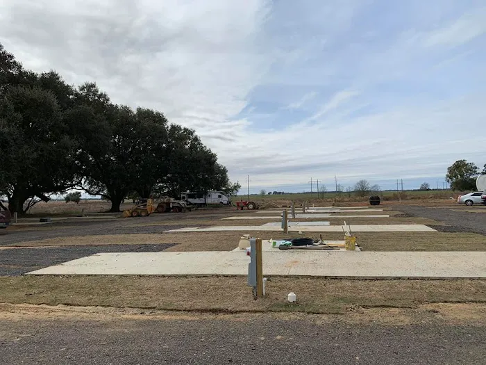 Foley Oaks RV Resort Picture 3