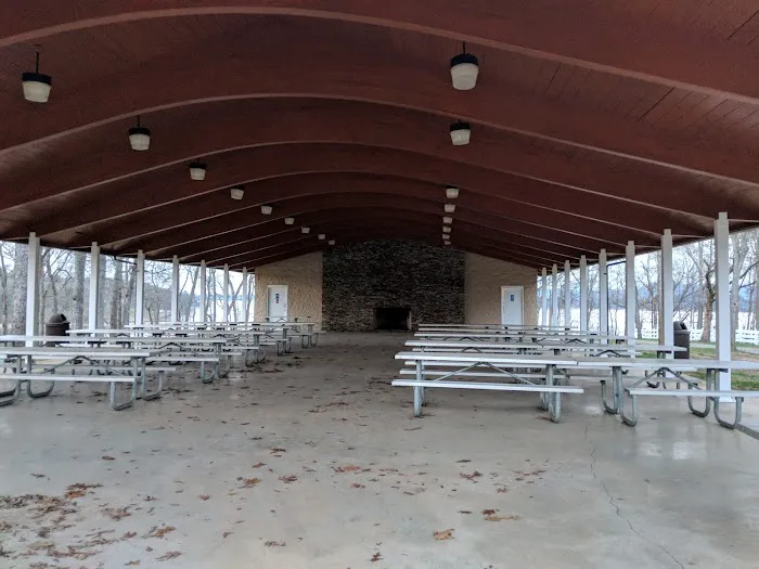 Chester Frost shelter 4 Picture 4