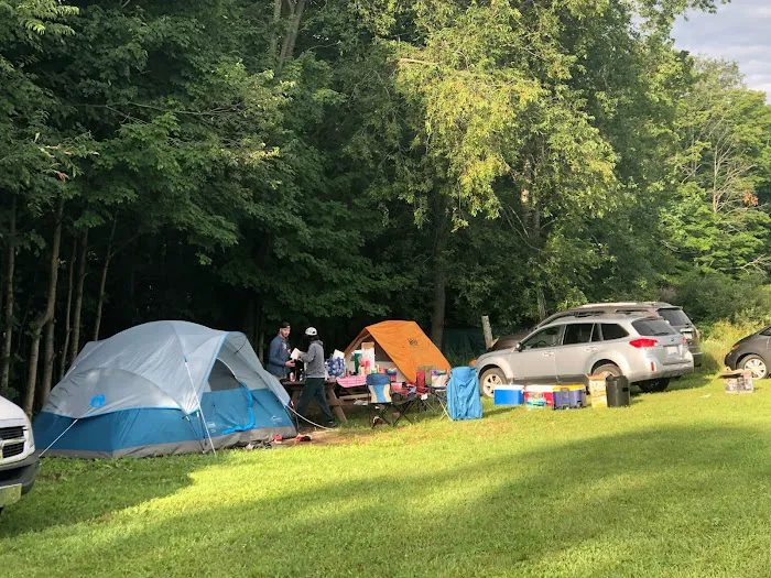Llovely Meadows Campgrounds Picture 4