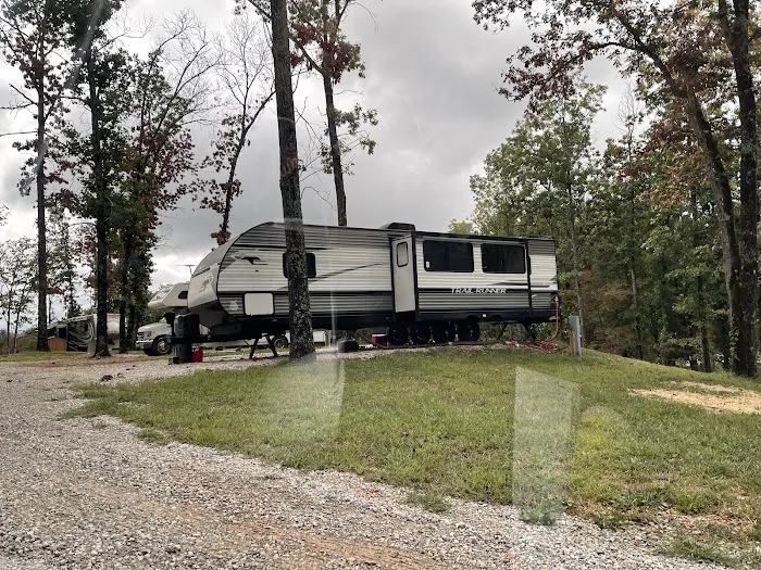 Big Rock Bend Campground & RV Park, LLC Picture 2