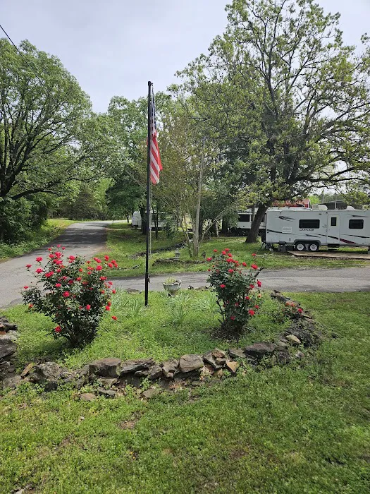 Happy Holiday RV Park Picture 1