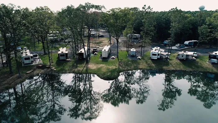 The Woodlands RV Resort Picture 8